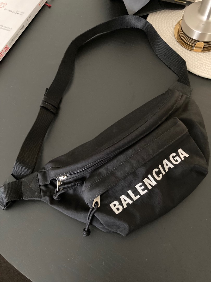 Waist bag balenciaga original on sale