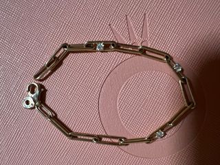 (Category: ) located in . Submitted by mel._ (Listing ID 1332200353, Image 1). Description: .