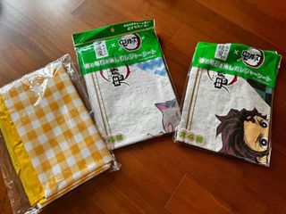 （分類：）位於 。 由 etperth 提交（商品編號 1332177979，圖片 1）。簡介： 。