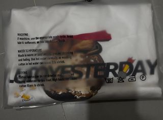 （分類：）位於 。 由 sellrandomthing 提交（商品編號 1332228570，圖片 1）。簡介： 。