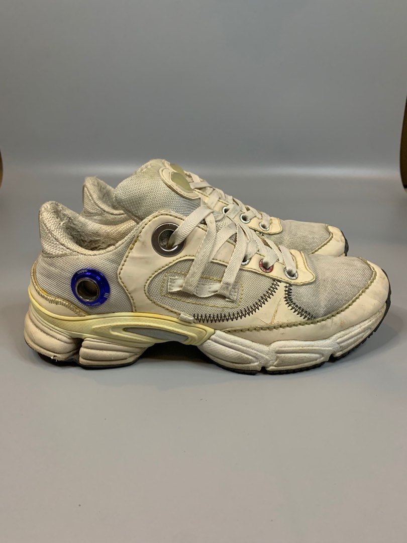 Raf Simons x Adidas Robot Ozweego