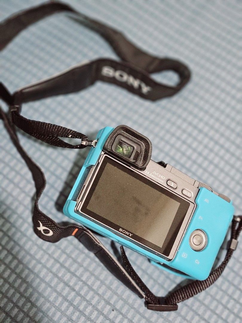 Sony A6000 camera wifi camera (Category: Cameras) located in Marikina City. Submitted by dclicious2.0 (Listing ID 1332256659, Image 2). Description: Sony α6000 mirrorless E-mount camera with APS-C Sensor complete specs here: https://www.sony-asia.com/electronics/interchangeable-lens-cameras/ilce-6000-body-kit Shoot better with the α6000: superb 24-MP quality, quick autofocus — and very portable. Add an OLED Tru-Finder™, manual controls and a rang