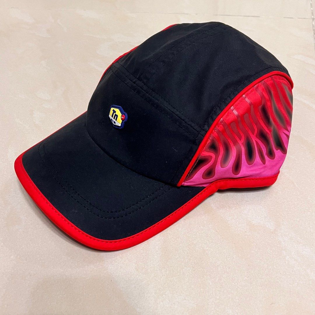 nike air max plus running hat