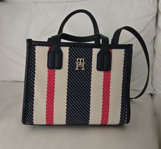 （分類：）位於 。 由 cc_88 提交（商品編號 1332180872，圖片 1）。簡介： 。