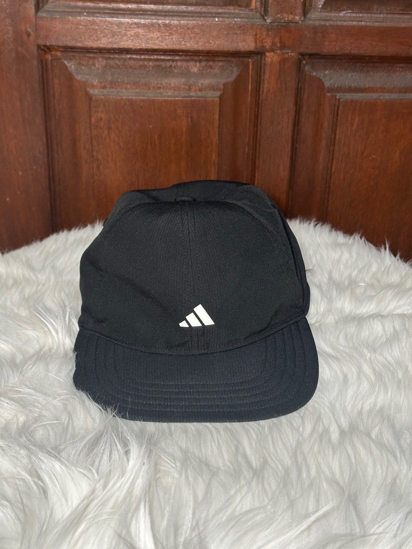 topi adidas ori