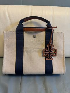 （分類：）位於 。 由 nps714 提交（商品編號 1332106231，圖片 1）。簡介： 。