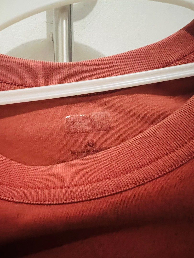 Uniqlo Crew Neck Shirt (Category: Shirts) located in Paranaque City. Submitted by destashdeclash (Listing ID 1332237411, Image 3). Description: See pics for slight flaws. Overall still good condition.