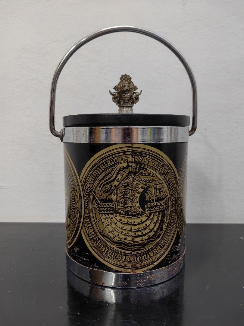 Vintage Ice Bucket (Category: Other Kitchenware & Tableware) located in Las Pinas. Submitted by offtonewhome (Listing ID 1332269034, Image 2). Description: Vintage. Well-used..
