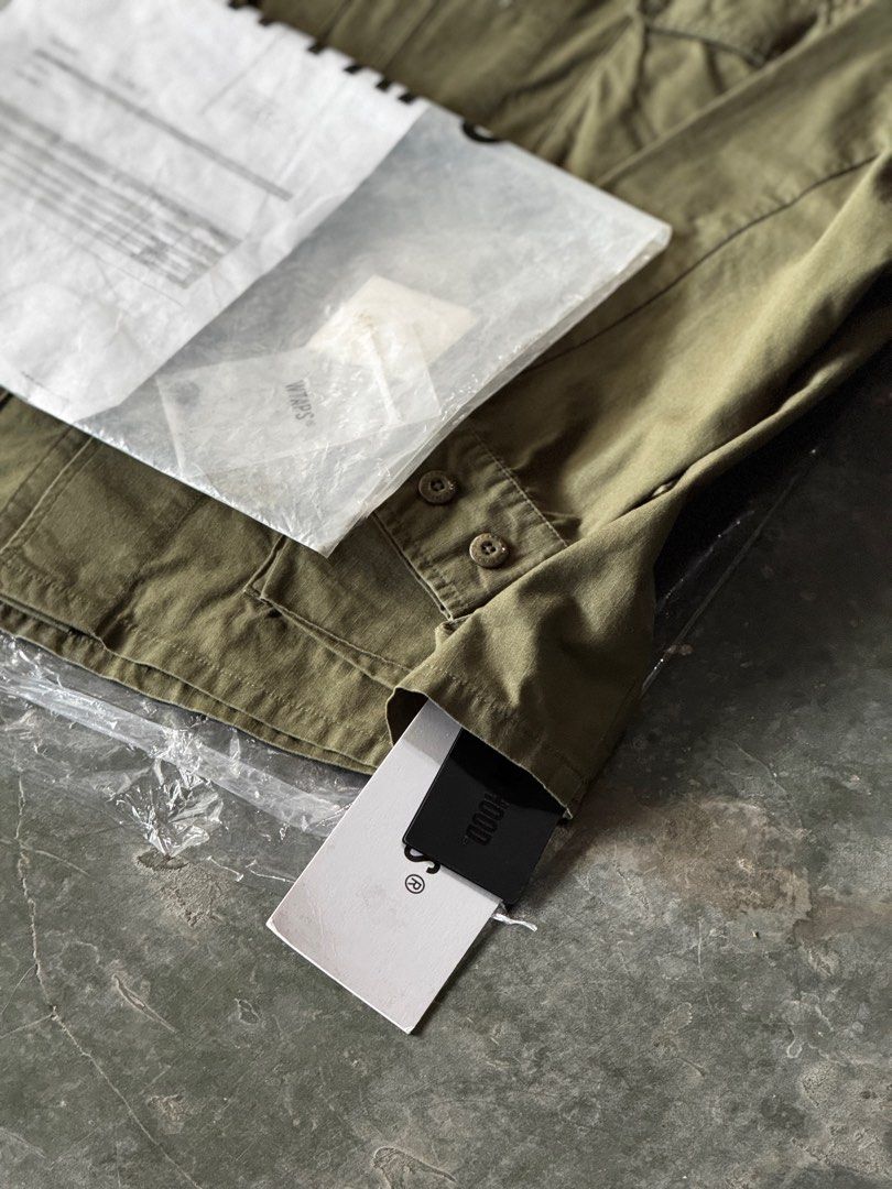 WTAPS x NEIGHBORHOOD JUNGLE LS OLIVE, Fesyen Pria, Pakaian