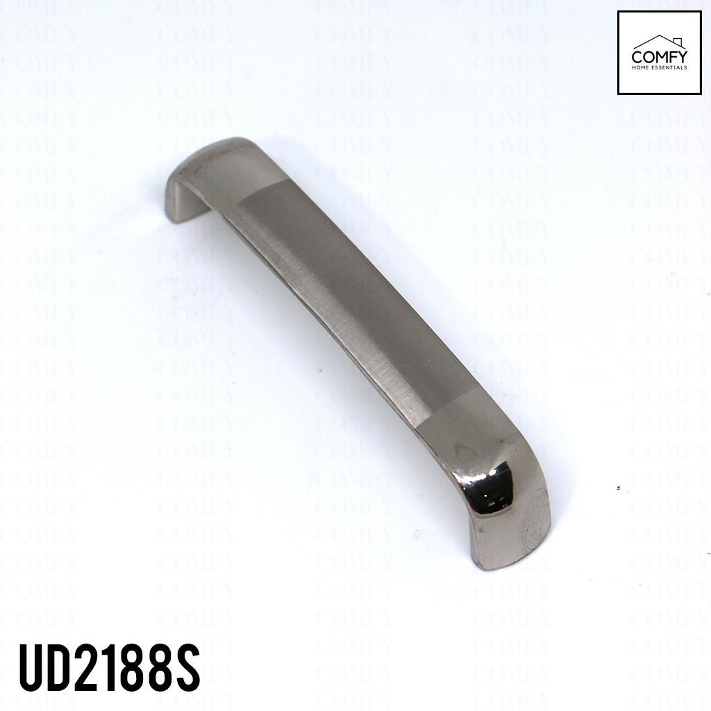 4 Inches Standard Stainless Cabinet Drawer Door Pull Furniture Bedroom Kitchen Knobs Pulls Handle (Category: Everything Else Others) located in Valenzuela. Submitted by comfyhomeessentials (Listing ID 1332346355, Image 3). Description: PRODUCT NAME: 4" Cabinet Pull QUANTITY: 1pc Color: Silver Material: Chrome With screw Hole Size: 96mm (Standard) All of our stocks are on hand, and we usually ship within one to two days (except orders placed on Su