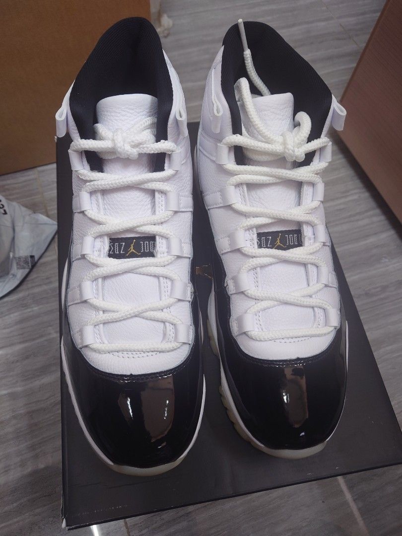 Jordan 11 mens size 9 outlet