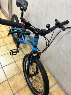 （分類：）位於 。 由 armo3624 提交（商品編號 1332358193，圖片 1）。簡介： 。