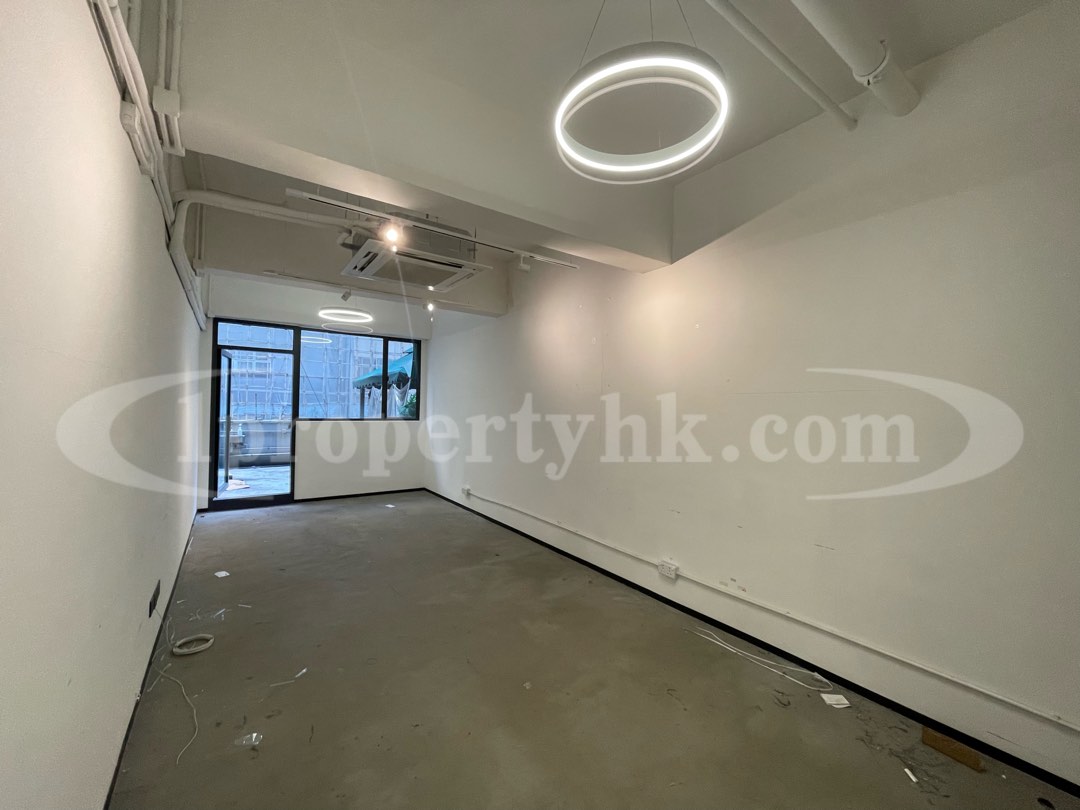 Kwun Tong ⬆️ King Kai Industrial Building - Elegant Lobby Studio, rare featured unit 350 sq.ft. with 120 sq.ft. balcony63437818966658111