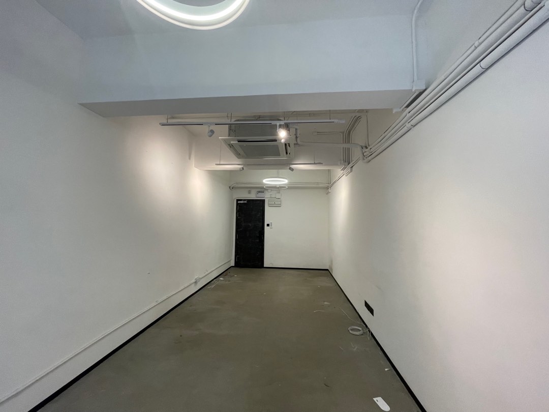 Kwun Tong ⬆️ King Kai Industrial Building - Elegant Lobby Studio, rare featured unit 350 sq.ft. with 120 sq.ft. balcony63437818966658112