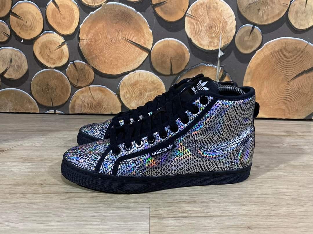 Adidas original womens honey mid iridescent sneakers, Fesyen