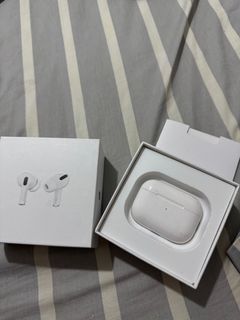 (Category: ) located in . Submitted by jackyyyliuuu (Listing ID 1332438934, Image 1). Description: .