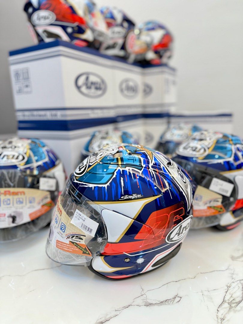 B*a様 Arai 、szRAMⅡ.青