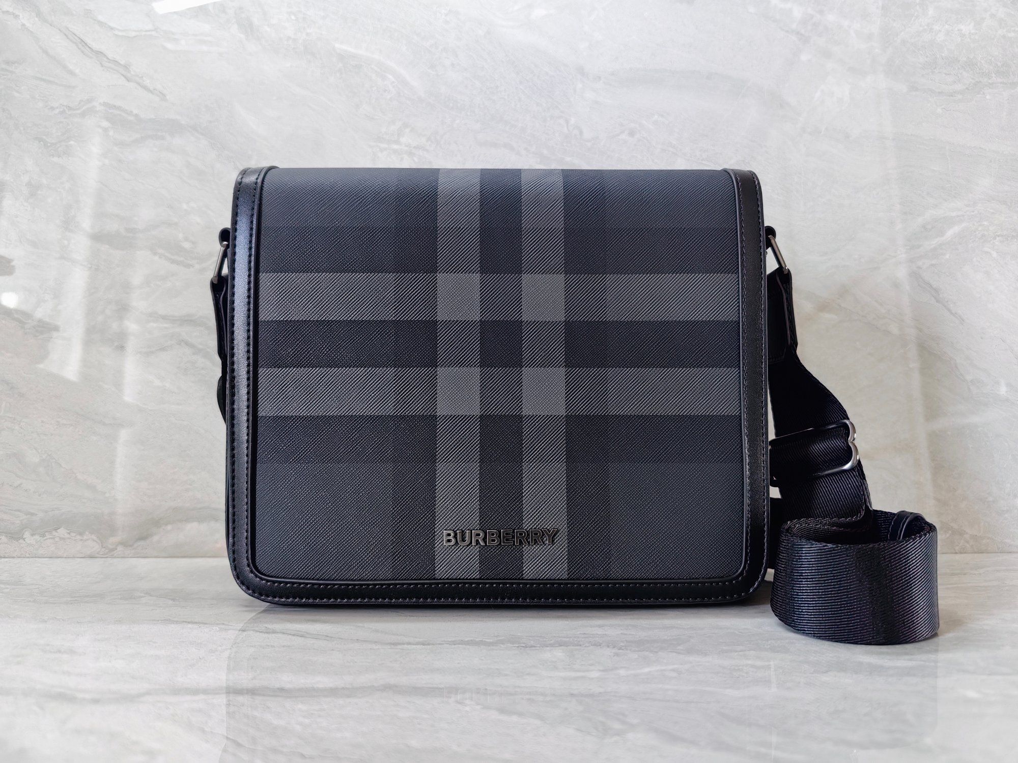 Authentic burberry messenger bag