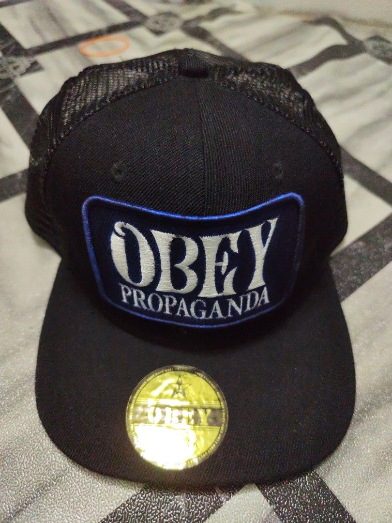 Cap snapback (Category: Cap & Hats) located in Jelutong. Submitted by fairuzyusoff_ (Listing ID 1332304221, Image 1). Description: Cap Snapback Obey Propaganda like new Premium Quality.