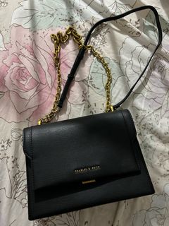 （分類：）位於 。 由 bri278 提交（商品編號 1332402932，圖片 1）。簡介： 。