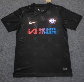 (Category: ) located in . Submitted by calcio_sport_jersey (Listing ID 1332445483, Image 1). Description: .