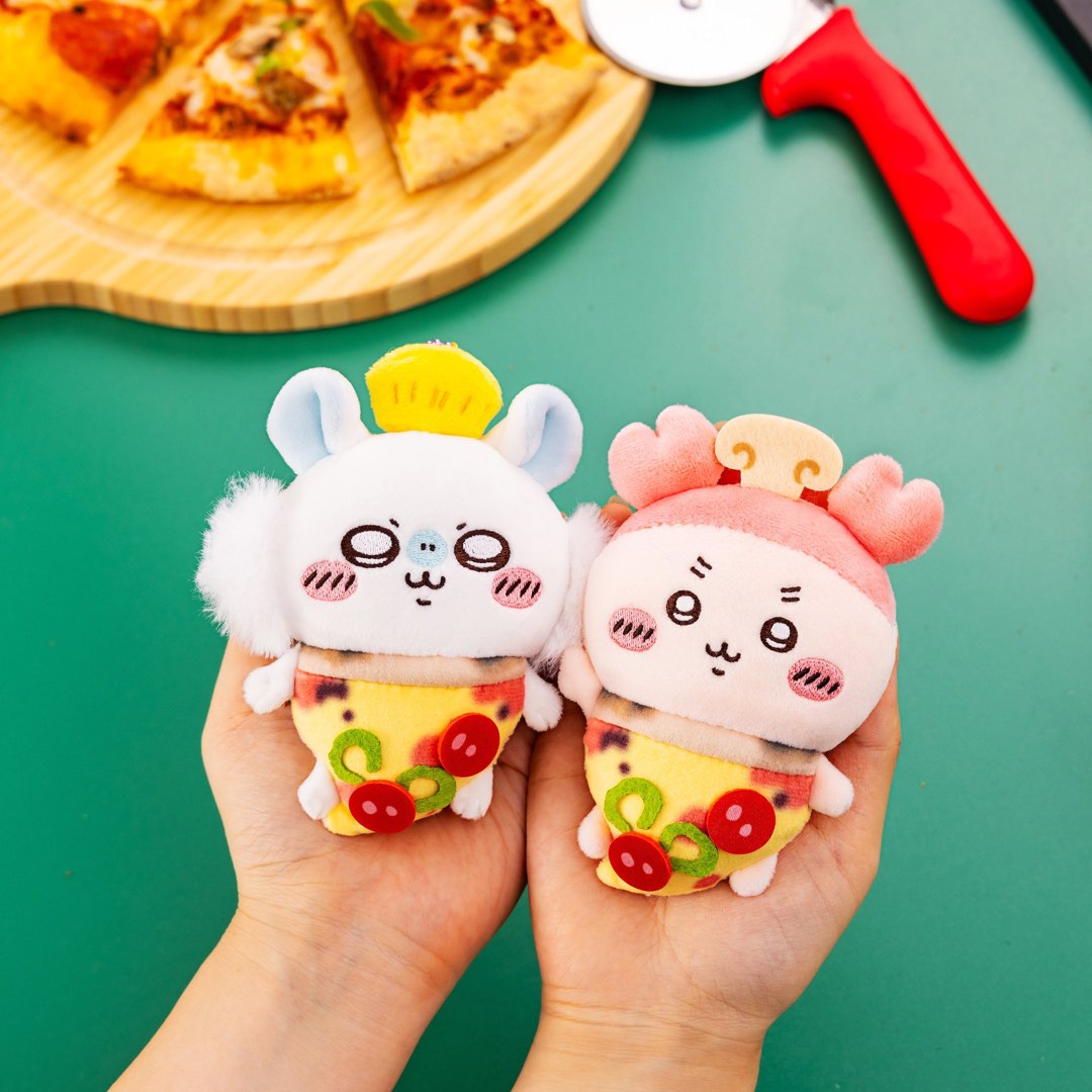 Chiikawa Pizza Mascot ( halloween ) momonga furuhonya, Hobbies