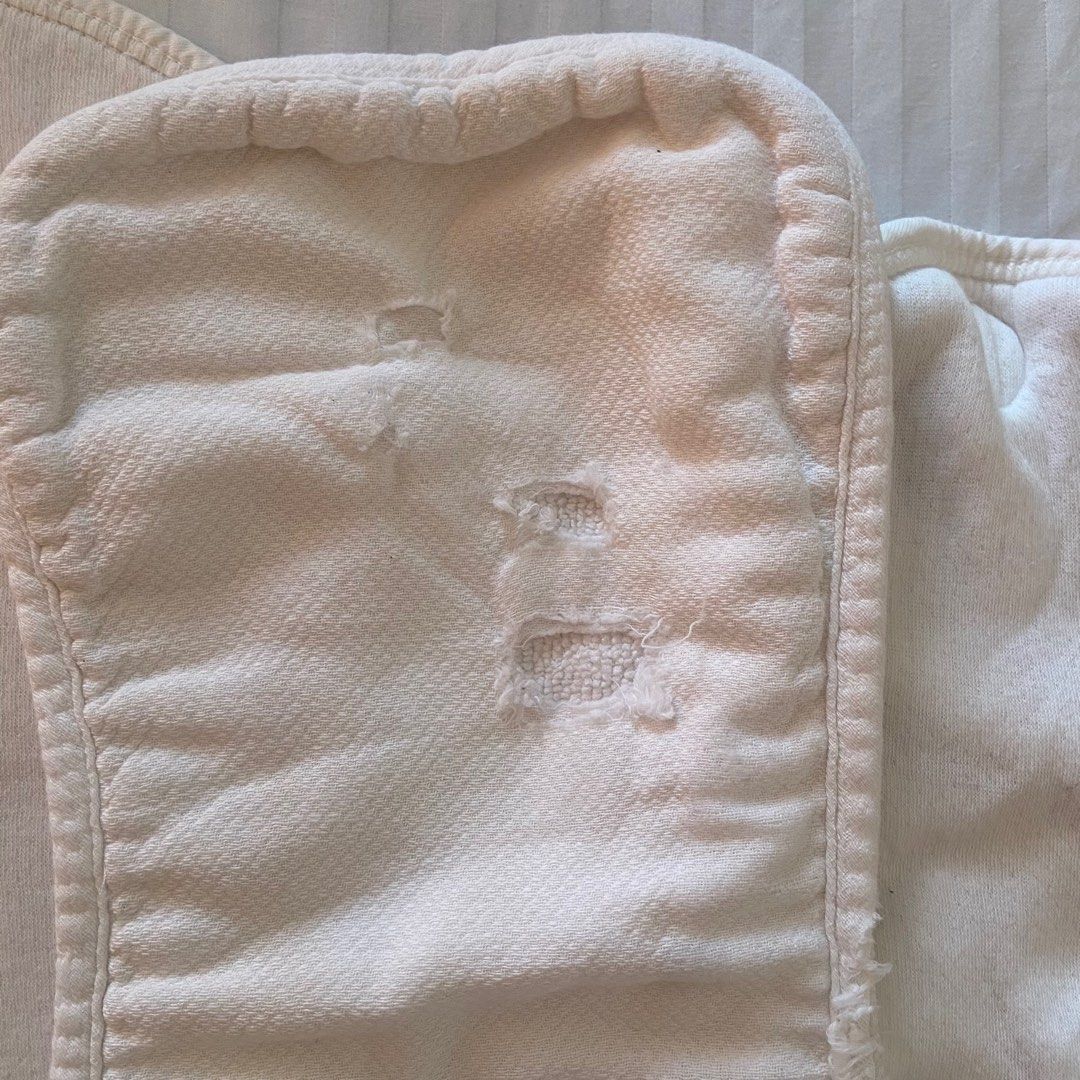 Cloth Fillers (Category: Diapers & Baby Wipes) located in Davao. Submitted by maiakondo (Listing ID 1332332096, Image 2). Description: Take all 8 pieces of random cloth fillers for reusable baby cloth diapers, swipe for defects .