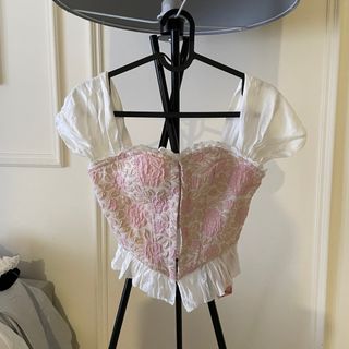 (Category: ) located in . Submitted by suenora (Listing ID 1332299649, Image 1). Description: .