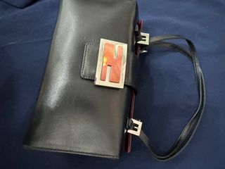 （分類：）位於 。 由 siu.siu.rabbit 提交（商品編號 1332379564，圖片 1）。簡介： 。
