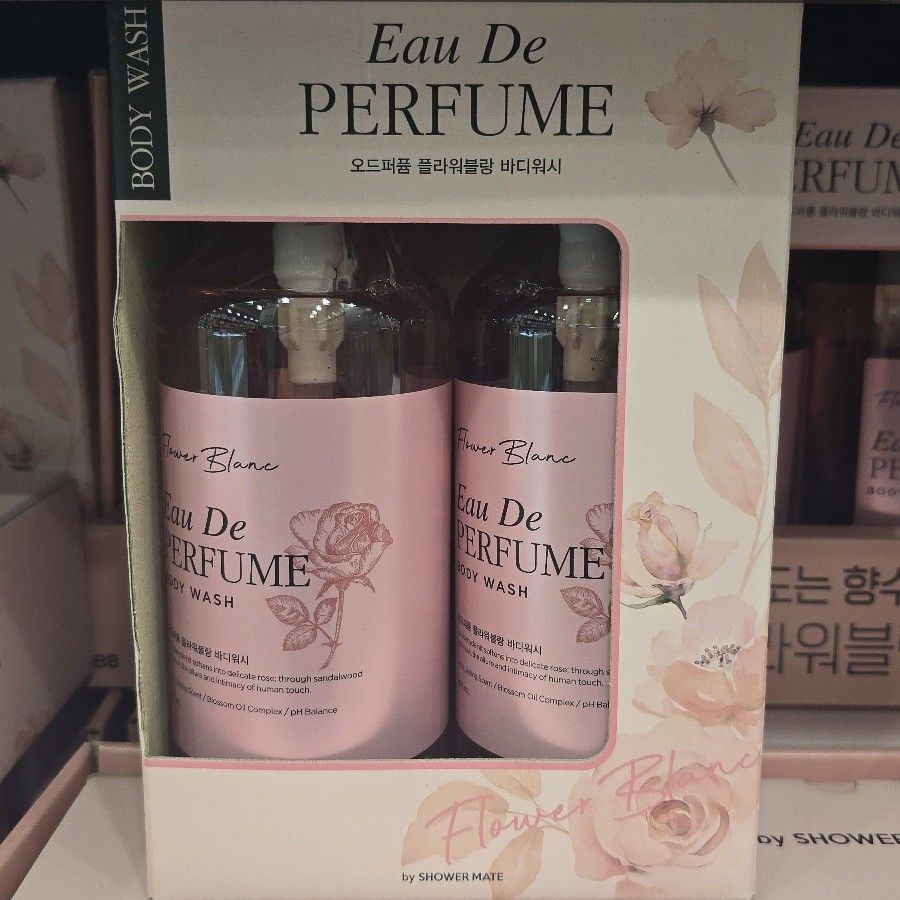 Flower Blanc Eau De Perfume Body Wash 800mlx2 (Category: Bath) located in Cainta. Submitted by shopchelonline (Listing ID 1332331081, Image 1). Description: Flower Blanc Eau De Perfume Body Wash 800mlx2 🛒950.00 each(all in) + LSF 💎Pre-order - NO RUSH SHIPPING 💎Korea Pasabuy - NORMAL ETA ✅️Papago Translate 💎Colors may vary due to lighting. 💎Availability and price may vary 💎The outer case/box is simply for protecting goods. (Damages such as s