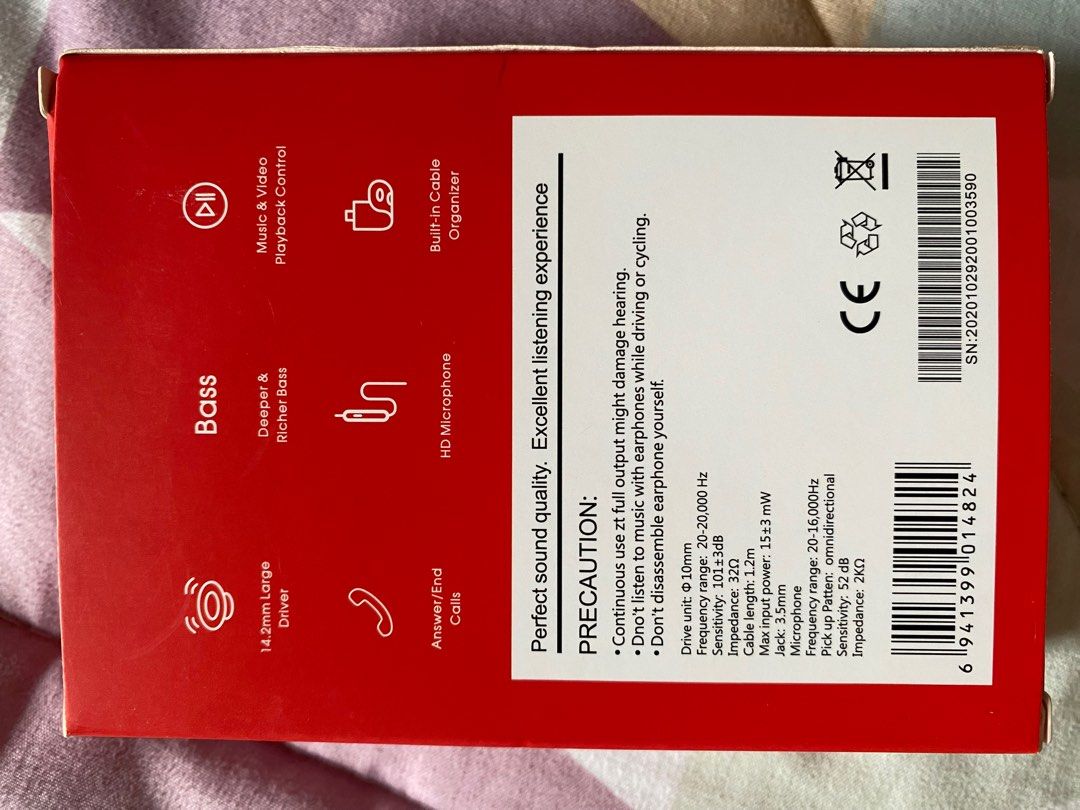 Huawei Earphones (Category: Earphones) located in Makati City. Submitted by teckanikashish (Listing ID 1332336513, Image 3). Description: Brand new. Dm for more details .