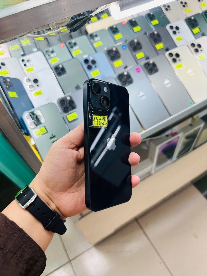 Iphone 14 256gb 98% batt Smartlocked NTC (Category: iPhone 14 Series) located in San Juan City. Submitted by javedsgadgetshop (Listing ID 1332304343, Image 3). Description: OPEN FOR INSTALLMENT VIA CREDIT CARD/GGIVES/SPAY/BILLEASE & SWAP/TRADE-IN! BUY AND SELL! Quick Specs : Iphone 14 •256gb •NTC Variant •98% batt health •Smartlocked •95% Smoothness •No hidden issue | No Repaired •100% Authentic | Not Refurbished •w/ OEM Charger & store warranty 