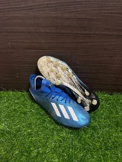 Kasut Bola Adidas Original 2nd gred Men s Fashion Footwear Boots on Carousell