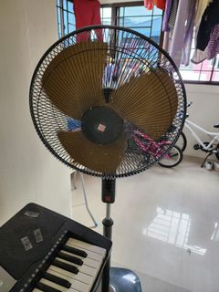 (Category: ) located in . Submitted by jiaming888 (Listing ID 1332278175, Image 1). Description: .