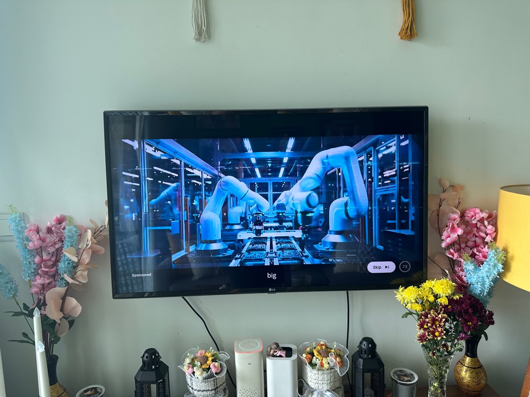 LG smart Tv, TV & Home Appliances, TV & Entertainment, TV on Carousell