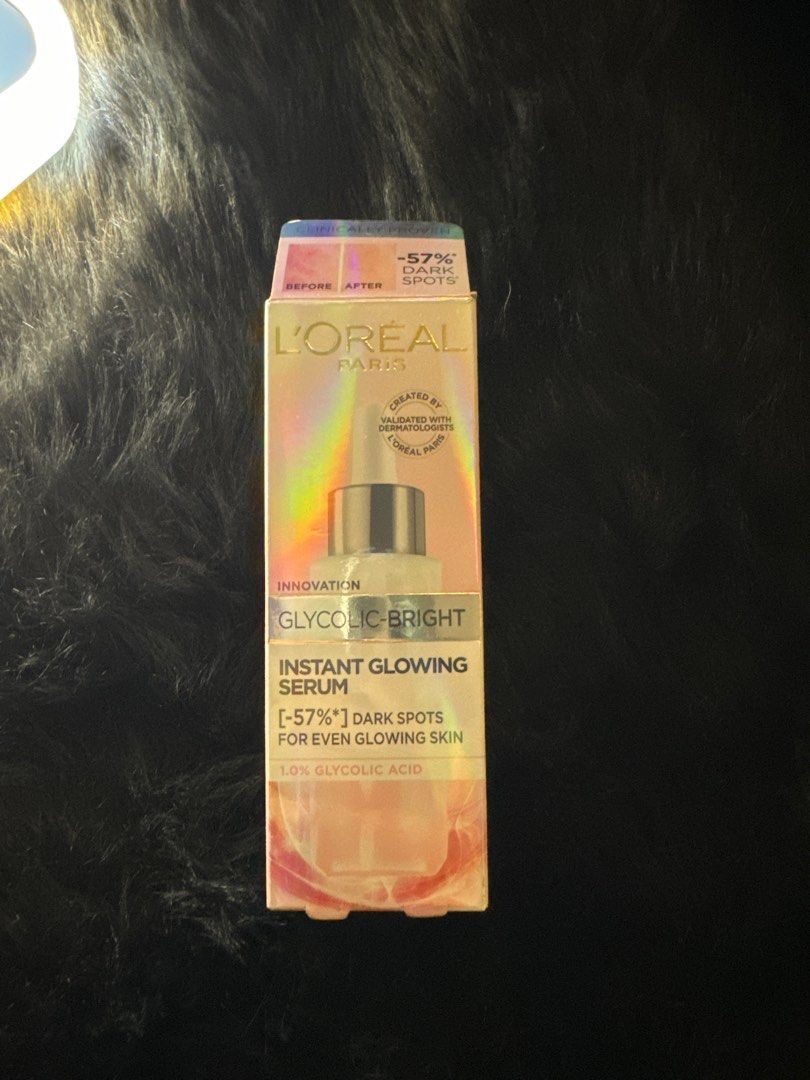 LOreal Glycolic Bright Instant Glowing Face Serum (Category: Face Care) located in Taguig. Submitted by hoshibestboi (Listing ID 1332435318, Image 1). Description: LOREAL Glycolic Bright Instant Glowing Face Serum Sealed, unused Get 5% off bundled with other items in my listing RFS: Decluttering.