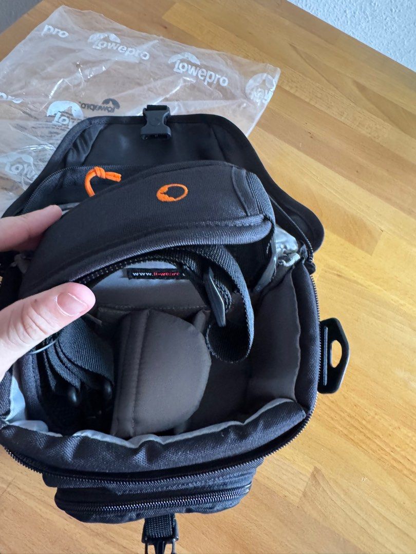 Lowepro nova 140 store