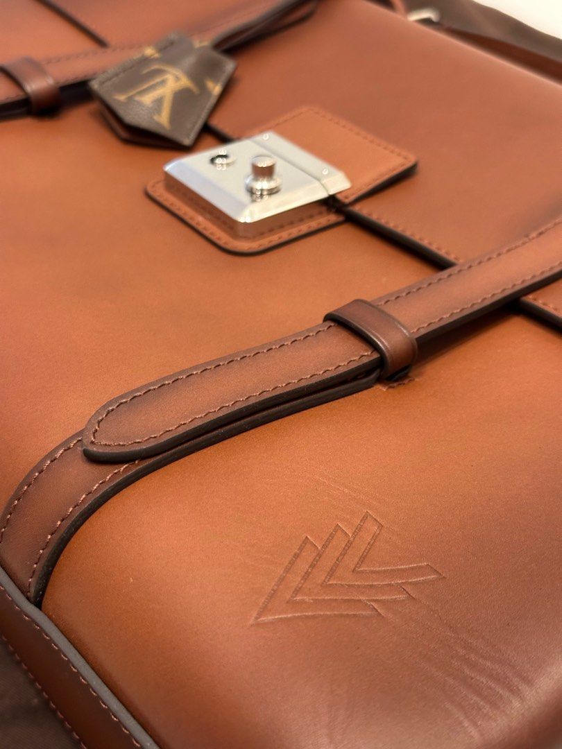 Louis Vuitton Cartable | American Luxury