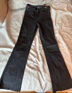 （分類：）位於 。 由 beckytsecc 提交（商品編號 1332312156，圖片 1）。簡介： 。