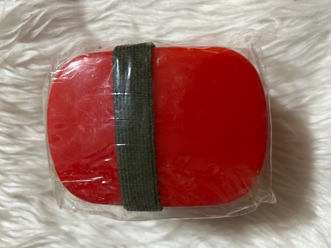 Mini Snack Box*mbcr (Category: Food Organization & Storage) located in Pasig City. Submitted by mixpicks (Listing ID 1332330070, Image 1). Description: Japan Item Good Quality .