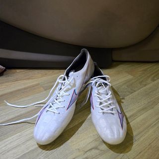 （分類：）位於 。 由 ernesthch 提交（商品編號 1332418907，圖片 1）。簡介： 。