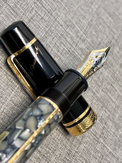 （分類：）位於 。 由 micklimickli 提交（商品編號 1332327302，圖片 1）。簡介： 。