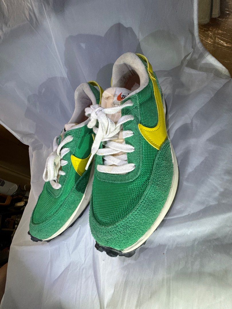 Nike waffle debut (Category: Sneakers) located in San Juan City. Submitted by projectvanity (Listing ID 1332340246, Image 2). Description: Lightly used Store bought Size 7 women .