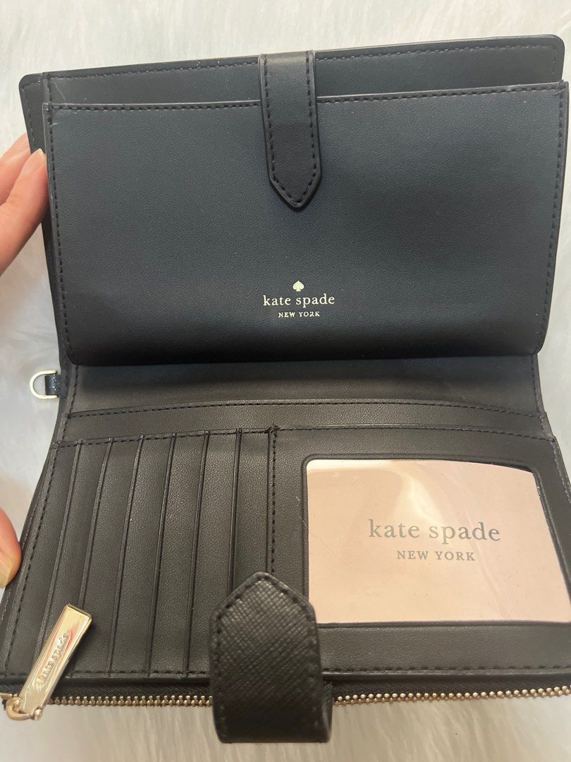 Original Kate Spade Wallet (Category: Wallets & Card holders) located in Angeles City. Submitted by authentic.prelovedstuff (Listing ID 1332299225, Image 2). Description: Guaranteed authentic. .