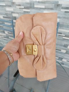 (Category: ) located in . Submitted by jocelynt483 (Listing ID 1332322780, Image 1). Description: .