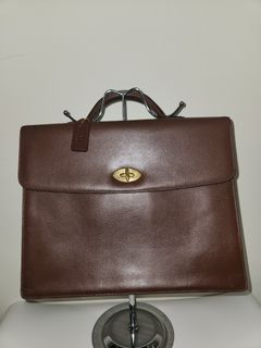 (Category: ) located in . Submitted by jvintagebags (Listing ID 1332359840, Image 1). Description: .