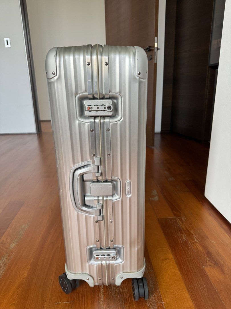 Rimowa Topas 73