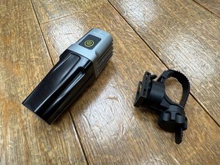 （分類：）位於 。 由 smk_tap_dance_studio 提交（商品編號 1332293421，圖片 1）。簡介： 。