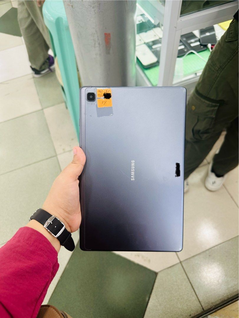 Samsung Tab A7 64gb Wifi No issue (Category: Samsung) located in San Juan City. Submitted by javedsgadgetshop (Listing ID 1332315862, Image 1). Description: OPEN FOR INSTALLMENT VIA CREDIT CARD/GGIVES/SPAY/BILLEASE & SWAP/TRADE-IN! BUY AND SELL! Quick Specs : Samsung Tab A7 •64gb •NTC Variant •Good batt health •Wifi Only •95% Smoothness •No hidden issue | No Repaired •100% Authentic | Not Refurbished •w/ OEM Charger & store warranty ❣️ - serial c