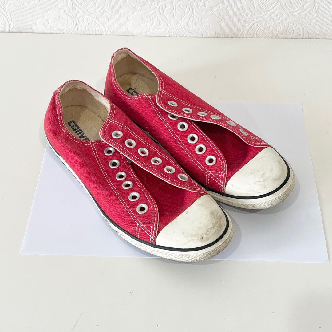 Sepatu Converse Red Maroon Sepatu Sandal Heels Flat Shoes Sneaker Casual Formal Wanita